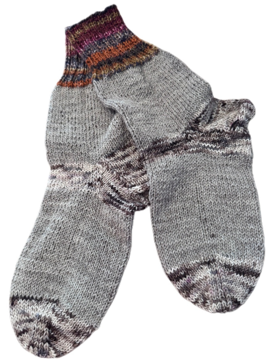 Socken Grösse 35/36 -handgestrickt- (01/118)