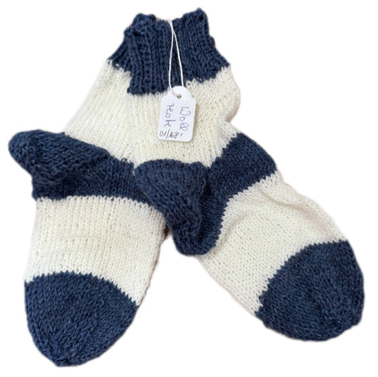 Socken Grösse 25/26 -handgestrickt- (01/168)