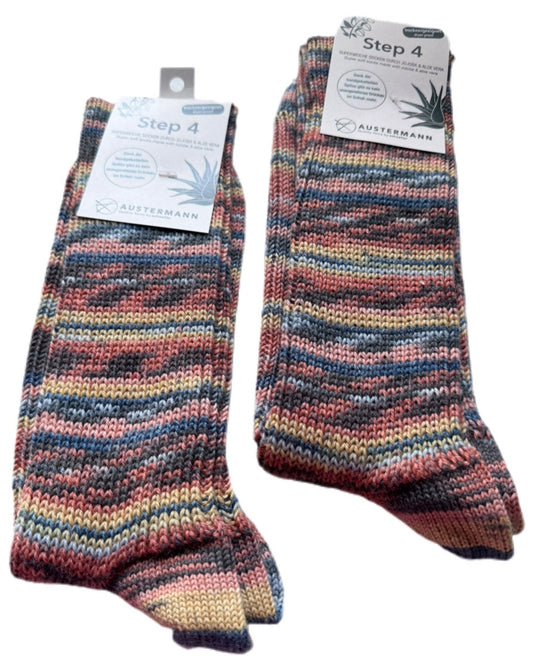 Socken Grösse 44/45 -maschinengestrickt- (01/242)